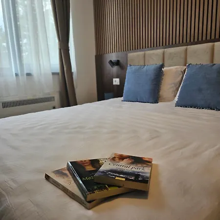 Lejlighed Luxury Sim Titova *