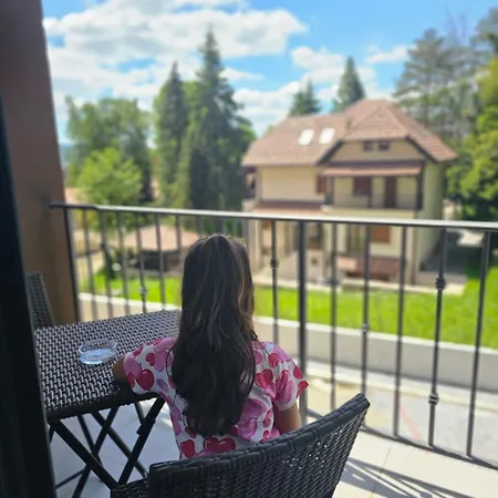 Luxury Sim Titova Lejlighed